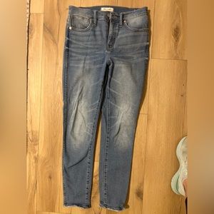Madewell 10” High Rise Skinny Crop